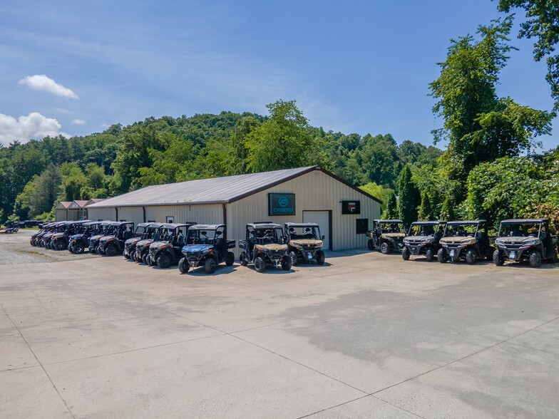 Primary Photo Of 424 Terrell Rd, Franklin Showroom For Sale