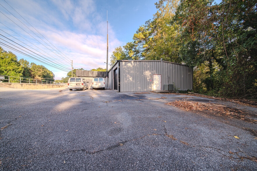 More Photos Of 5251 Buena Vista Rd, Columbus Light Distribution For Sale