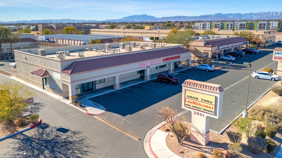More Photos Of 2991 W Lake Mead Blvd, North Las Vegas General Retail For Sale