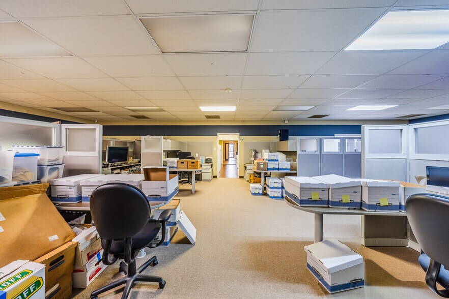 More Photos Of 27228 E Hardy Rd, Spring Warehouse For Sale