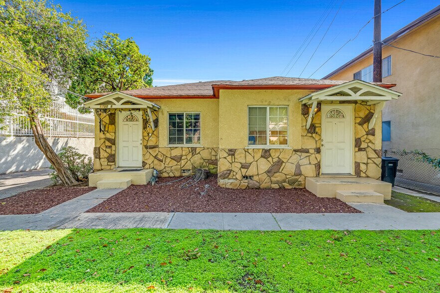 Primary Photo Of 1700 Grismer Ave, Burbank Apartments For Sale