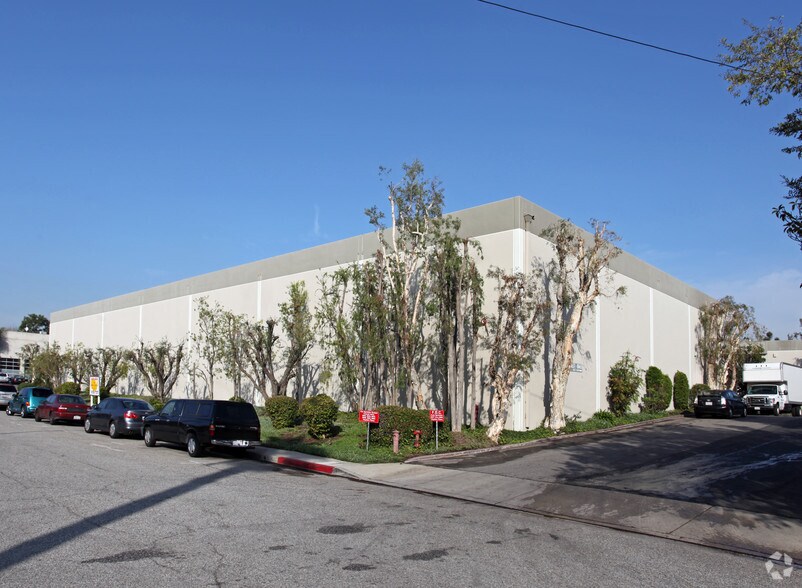 More Photos Of 8651-8671 Hayden Pl, Culver City Warehouse For Lease