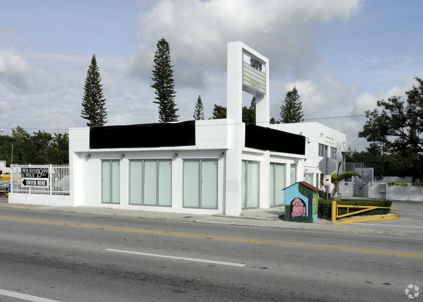 More Photos Of 1071-1075 NE 79th St, Miami Storefront Retail Office For Sale