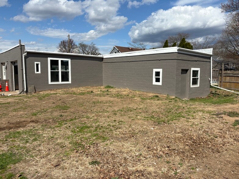 More Photos Of 27 Brooks Ave, Morrisville Service For Sale