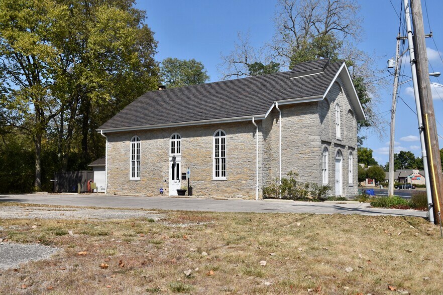 More Photos Of 2960 Columbus Pike, Delaware Office For Lease