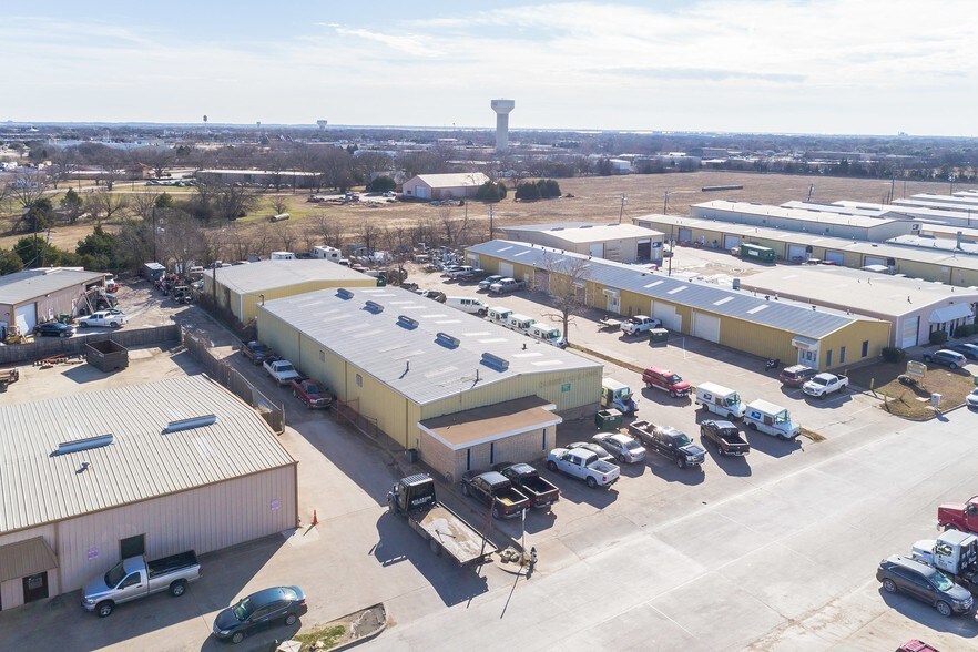 More Photos Of 5150 Boyd Blvd, Rowlett Warehouse For Lease