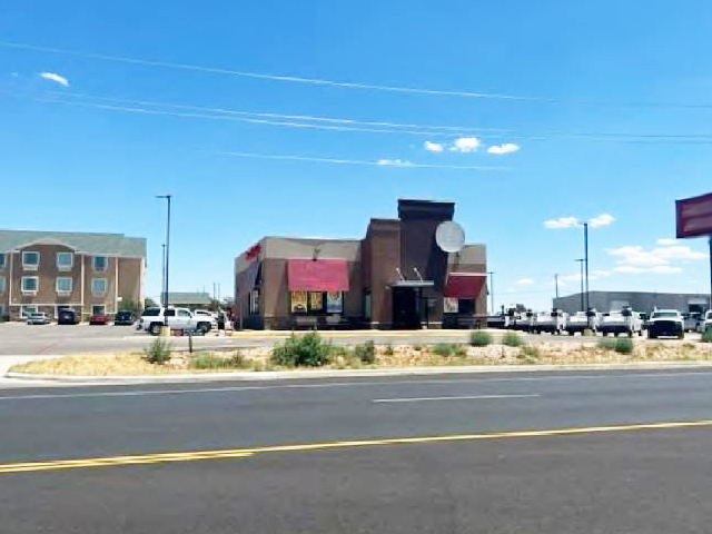 Primary Photo Of 1390 US-385, Andrews Fast Food For Sale