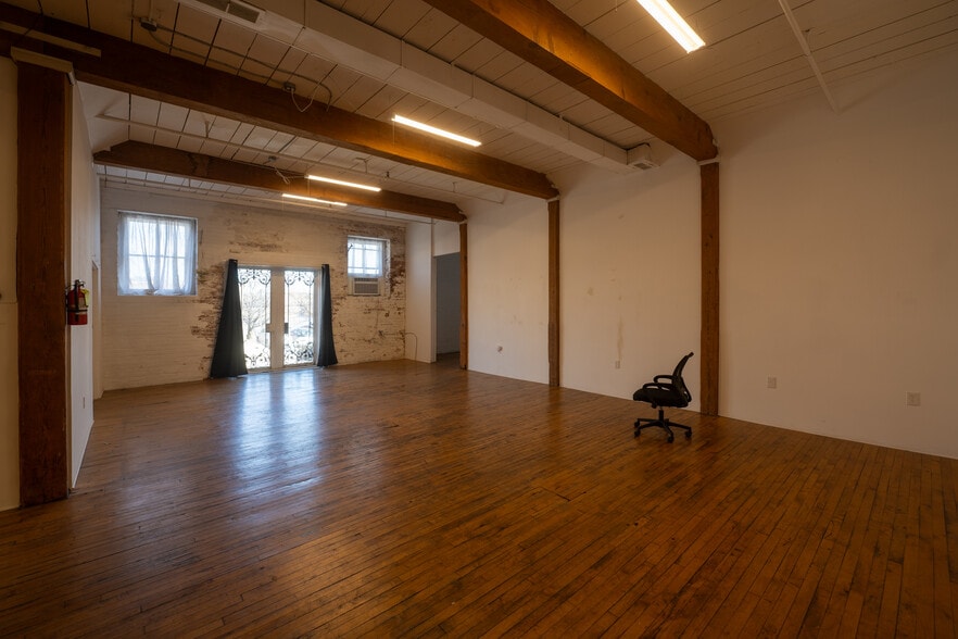More Photos Of 230-234 Ferry St, Easton Loft Creative Space For Sale