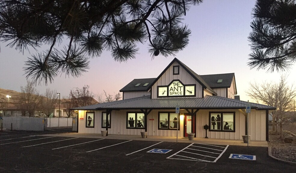 More Photos Of 1925 E Prater Way, Sparks Office For Sale