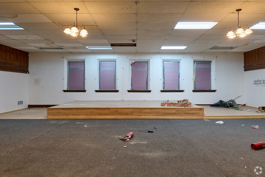 More Photos Of 159 Alexander St, Rochester Religious Facility For Sale