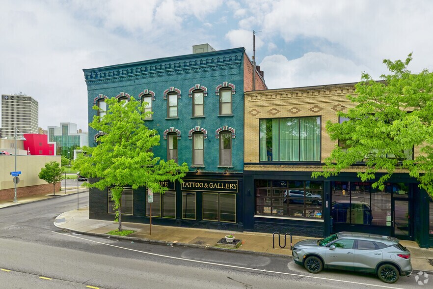 More Photos Of 190-194 Monroe Ave, Rochester Storefront Retail Office For Lease