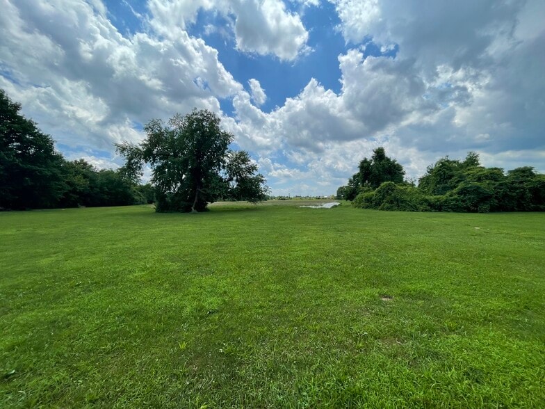 More Photos Of 1910 E Perkins Ave, Sandusky Land For Sale