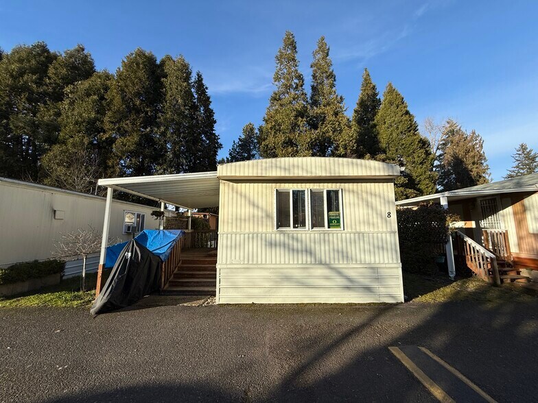 More Photos Of 3701 Cherry Ave NE, Keizer Manufactured Housing Mobile Home Park For Sale