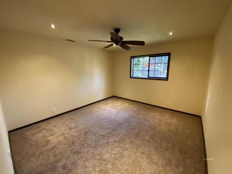 More Photos Of , Idyllwild-Pine Cove Multifamily For Sale