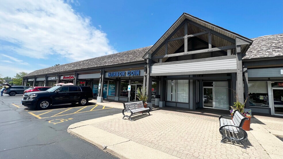 Primary Photo Of 5250 Grand Ave, Gurnee Freestanding For Lease