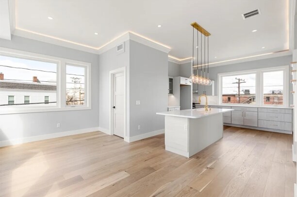 More Photos Of 308 Newton St, Waltham Apartments For Sale