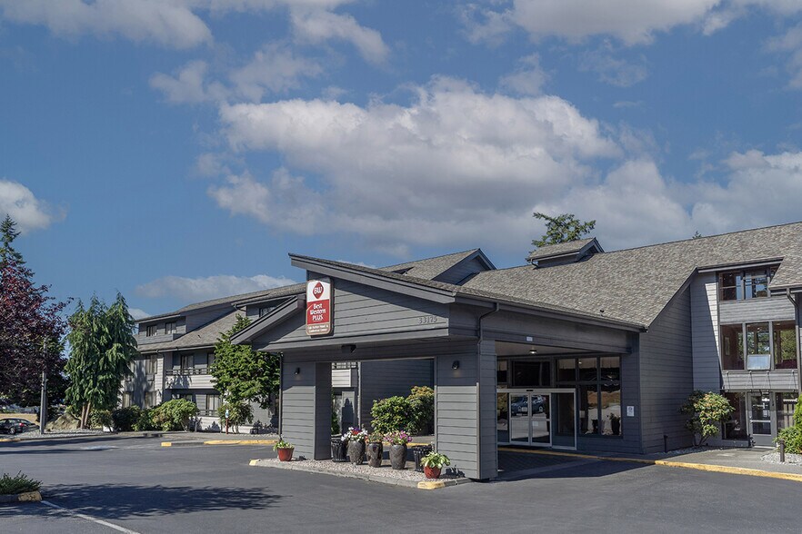 Primary Photo Of , Oak Harbor Hospitality For Sale