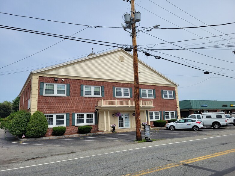 More Photos Of 34 Chelmsford St, Chelmsford Medical For Lease