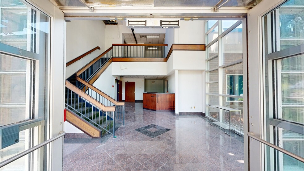 More Photos Of 3190 Tremont Ave, Feasterville Trevose Flex For Sale