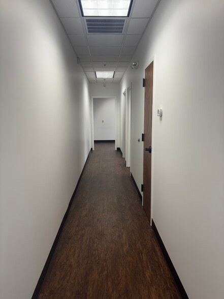 More Photos Of 4735 E 91st St, Tulsa Medical For Lease