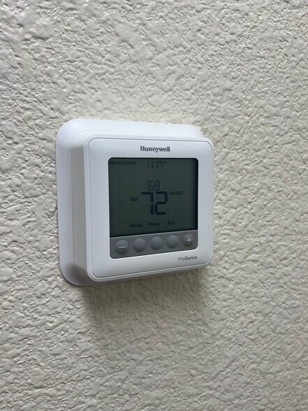 More Photos Of 1260 River Acres Dr, New Braunfels Medical For Lease