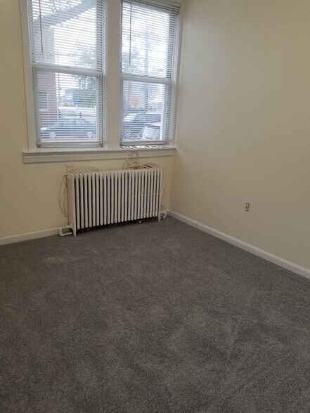 More Photos Of 87-89 City Island Ave, Bronx Apartments For Sale