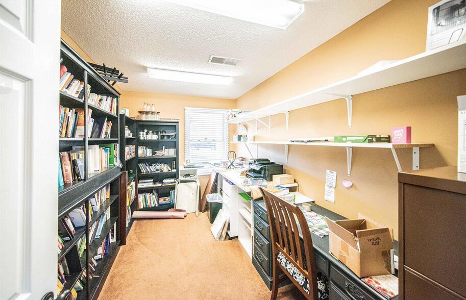 More Photos Of 2025 Clark Line Rd, Paducah Apartments For Sale