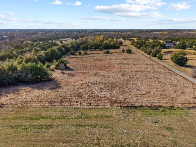 More Photos Of 12488 Eastline Rd, Trenton Specialty For Sale