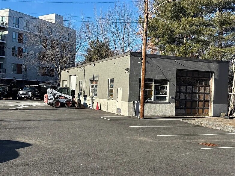 More Photos Of 28 Riverdale Ave, Newton Warehouse For Sale