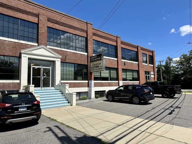 Primary Photo Of 80 Coolidge Hill Rd, Watertown Office For Lease