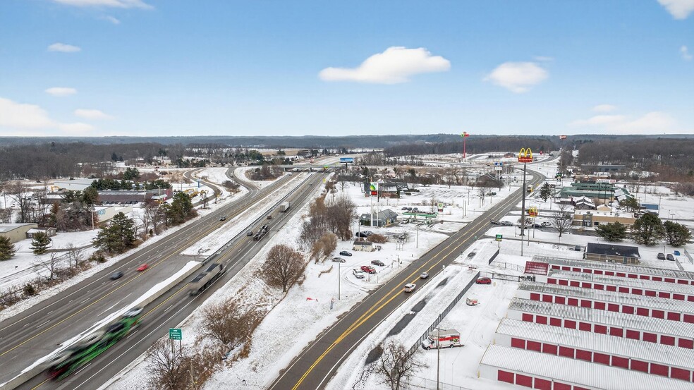 More Photos Of 6006 Ann Arbor Rd, Jackson General Retail For Sale