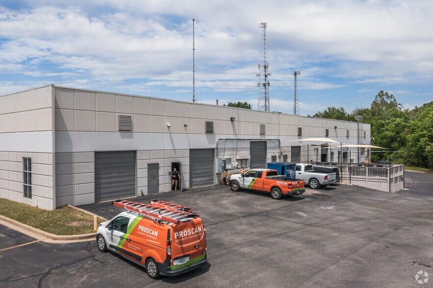 More Photos Of 7750B Trinity Rd, Cordova Light Distribution For Lease