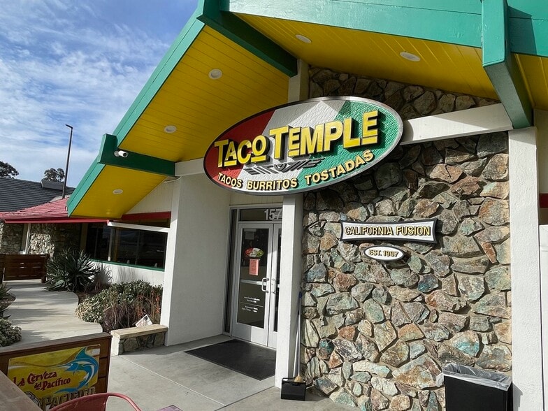 More Photos Of 1575 Calle Joaquin, San Luis Obispo Restaurant For Sale