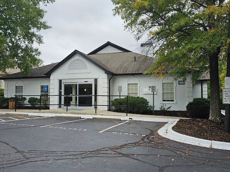 More Photos Of 1260 Upper Hembree Rd, Roswell Medical For Sale
