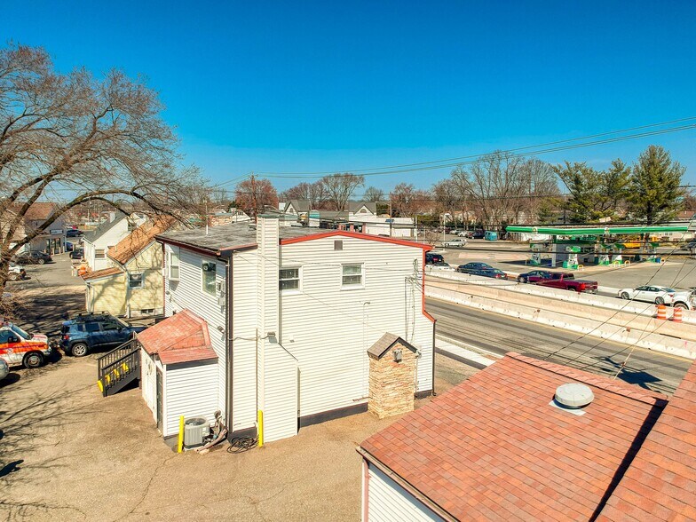 More Photos Of 729 State Route 18, East Brunswick Storefront For Sale