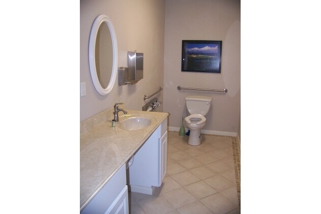 More Photos Of 820-822 Alhambra Ave, Martinez Office For Sale