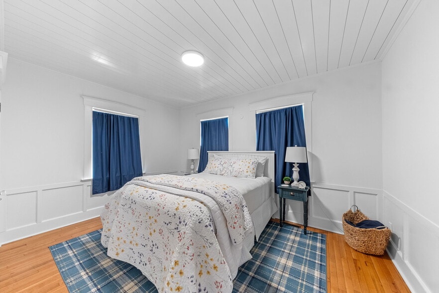 More Photos Of 233 Jackson St, Augusta Specialty For Sale