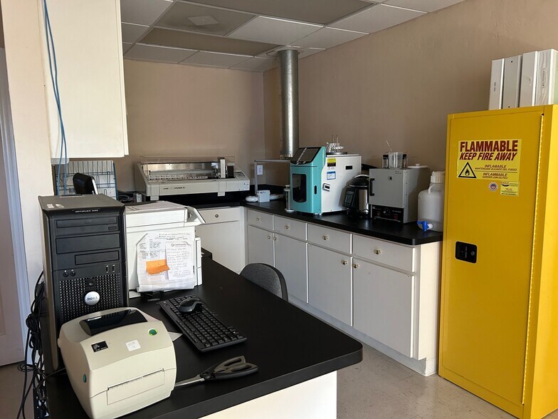 More Photos Of 1283 SW Sr-47, Lake City Medical For Lease