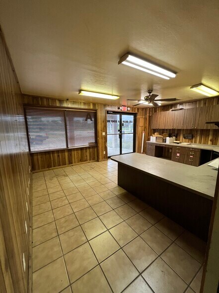 More Photos Of 4841 Buckingham Rd, Fort Myers Light Distribution For Lease