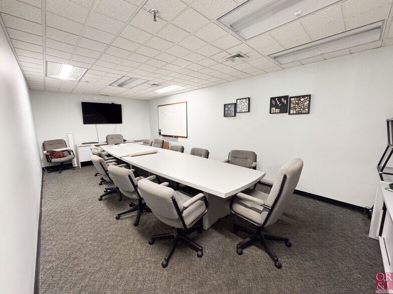 More Photos Of 2223 Thomaston Ave, Waterbury Manufacturing For Lease