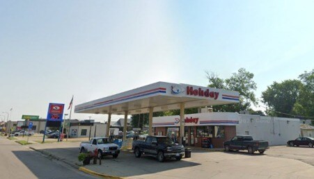 More Photos Of 315 14th St S, Benson Service Station For Sale