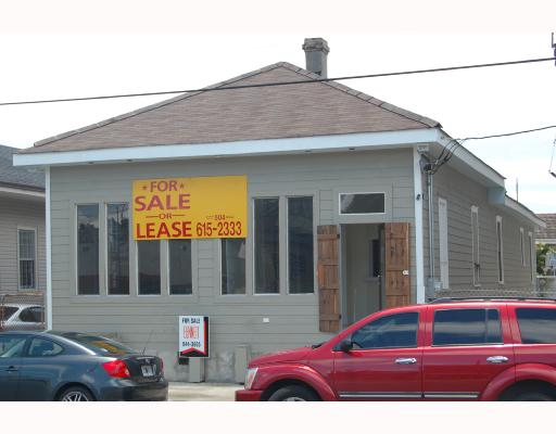 Primary Photo Of 213 N Broad St, New Orleans Storefront Retail Office For Lease