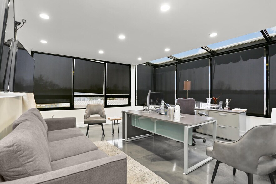 More Photos Of 20 Broad St, Norwalk Service For Sale