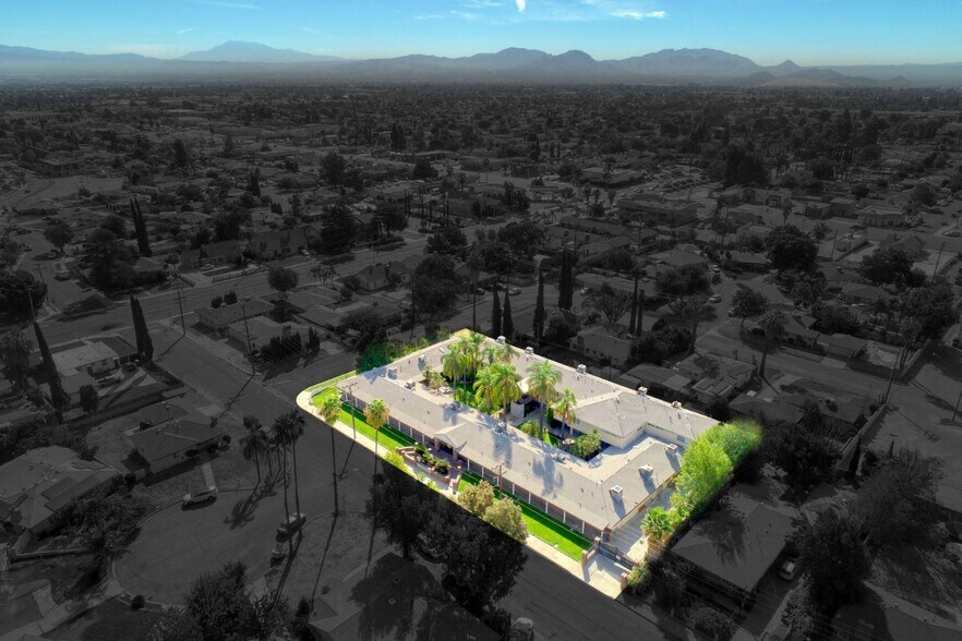 More Photos Of 145 W Grove St, Rialto Apartments For Sale