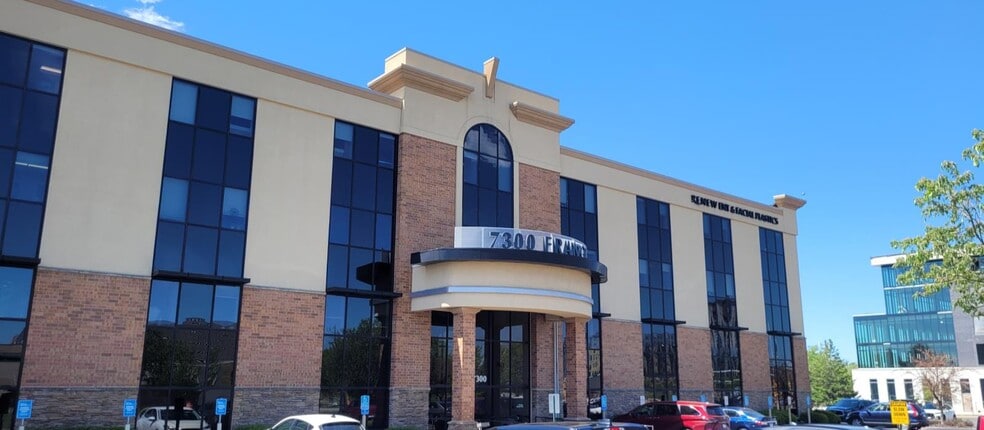 More Photos Of 7300 France Ave S, Edina Medical For Sale