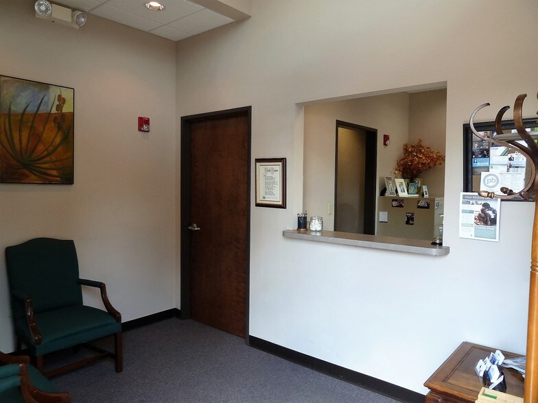 More Photos Of 930 W Ralph Hall Pky, Rockwall Medical For Lease
