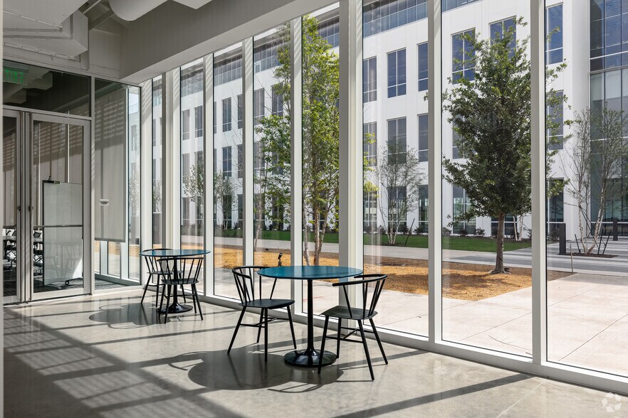More Photos Of 6275 W Plano Pky, Plano Coworking Space