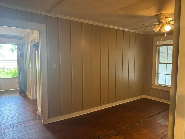 More Photos Of 11150 Highway 97, Century Land For Sale