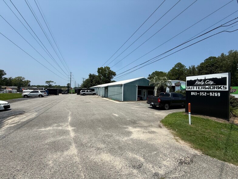 Primary Photo Of 7395 Cross County Rd, Charleston Flex For Sale