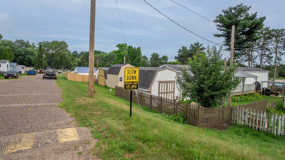 More Photos Of 3323 Seymour Rd, Eau Claire Manufactured Housing Mobile Home Park For Sale